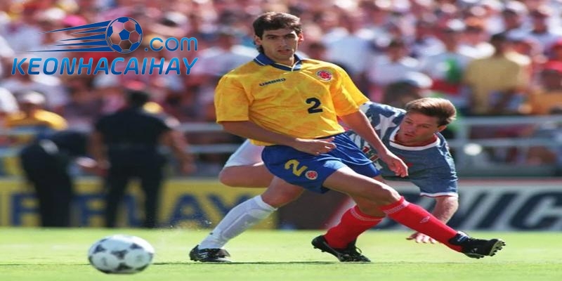 Andres Escobar gây bất lợi cho đội nhà tại World Cup 1994